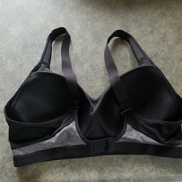 COPY - Sports Bra - 40D - Picture 4 of 7
